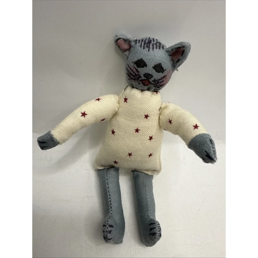 Vintage Miniature Stuffed Cat Primitive Cute Small 3.5